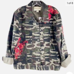 Pilcro and the letterpress extra large camo jacket- XL